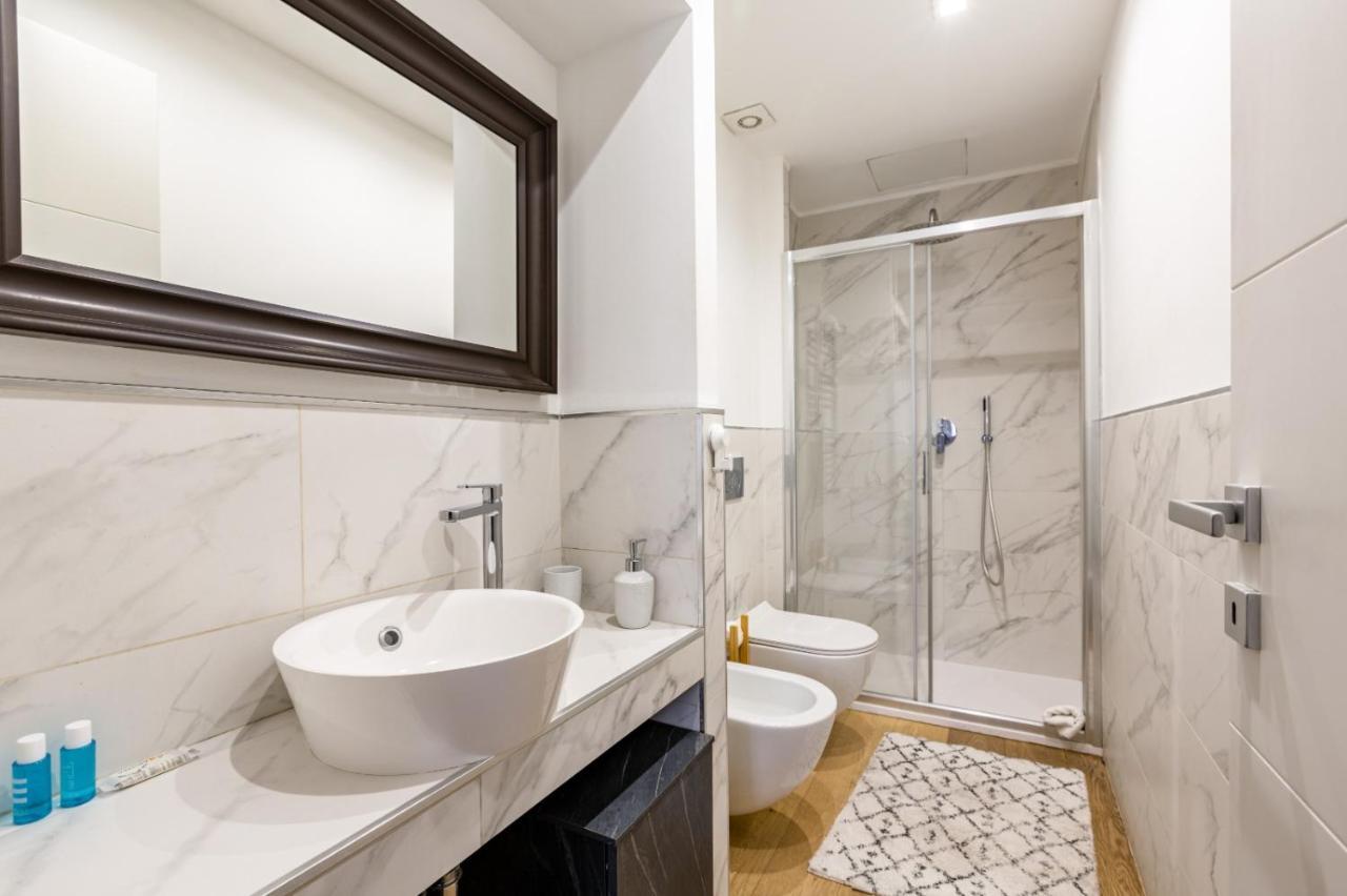 Апартаменты Modern Apt 300Mt From Milano Central Station! Экстерьер фото